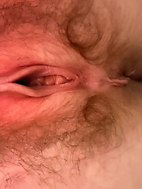 MILF in Lingerie offers her Big a Tight Ass