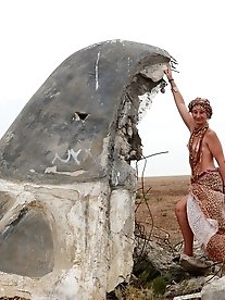 Good morning A man and woman have sex early in the morning