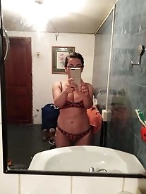 Passionate experienced GFs are posing nude for cash